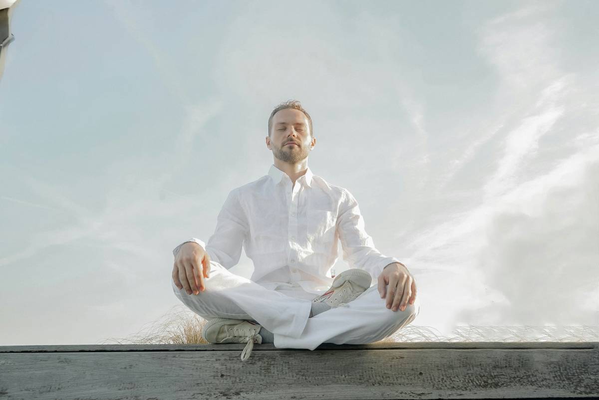 How to Master Meditation in Daily Routine: Your Guide to Mindfulness on Autopilot